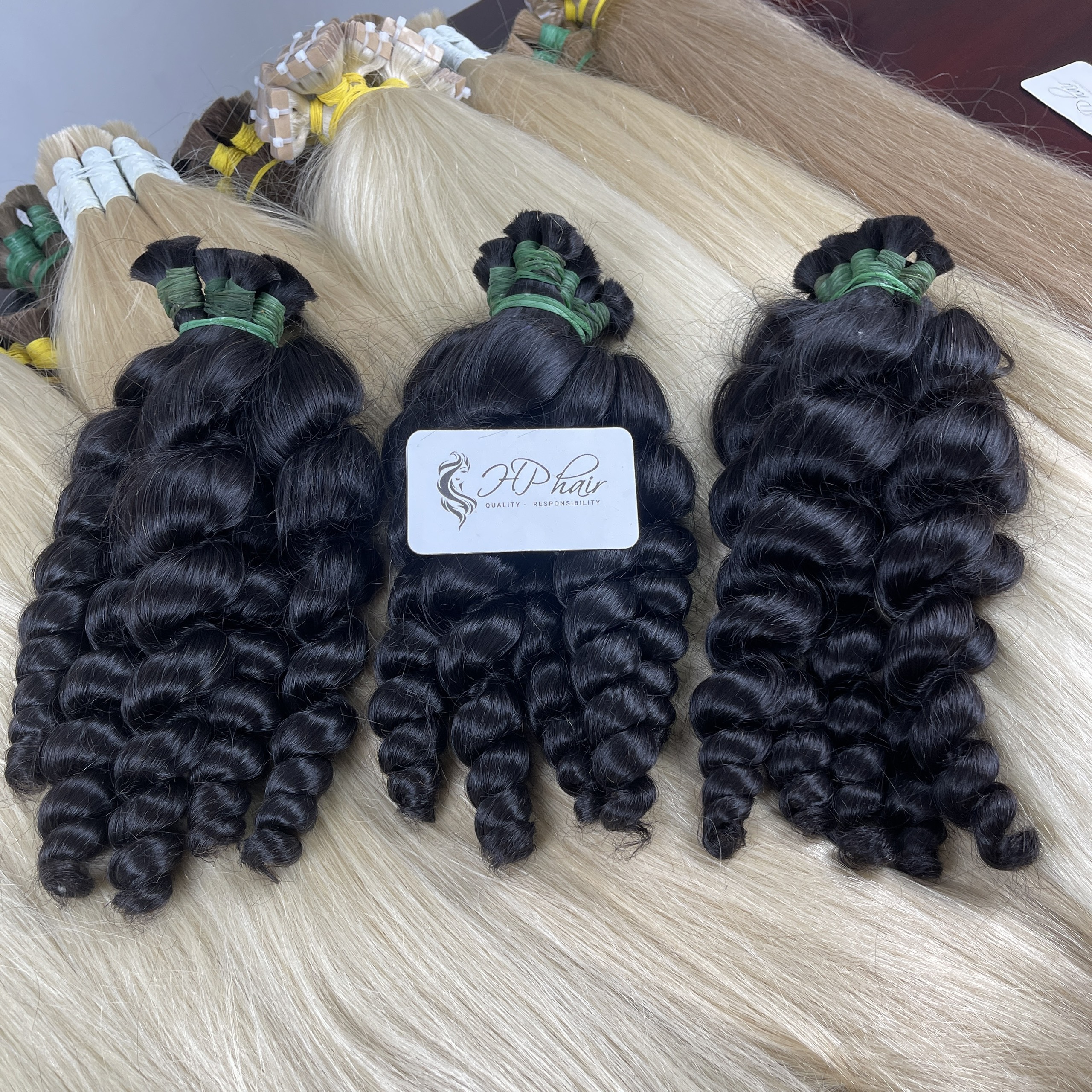 Vietnamese Bulk Wavy Hair Colors Natural Black