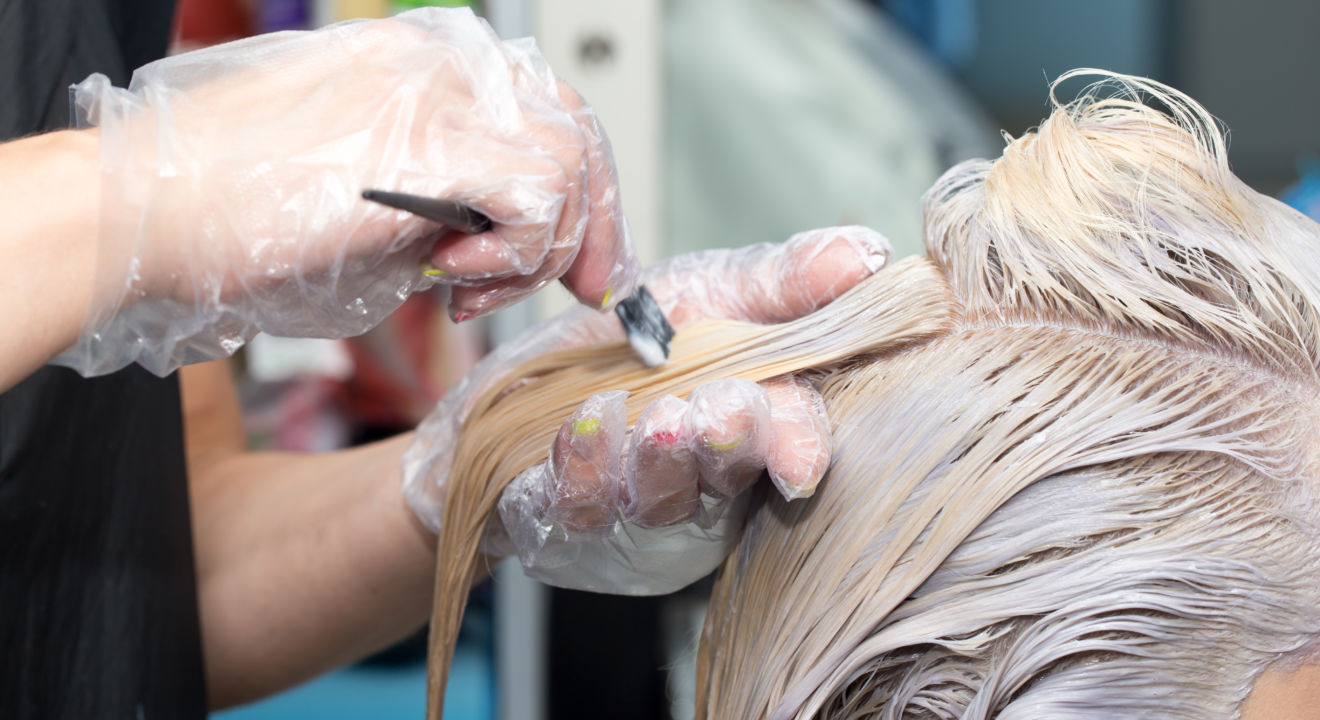 How to Plop Hair for Bouncy, Beautiful Curls