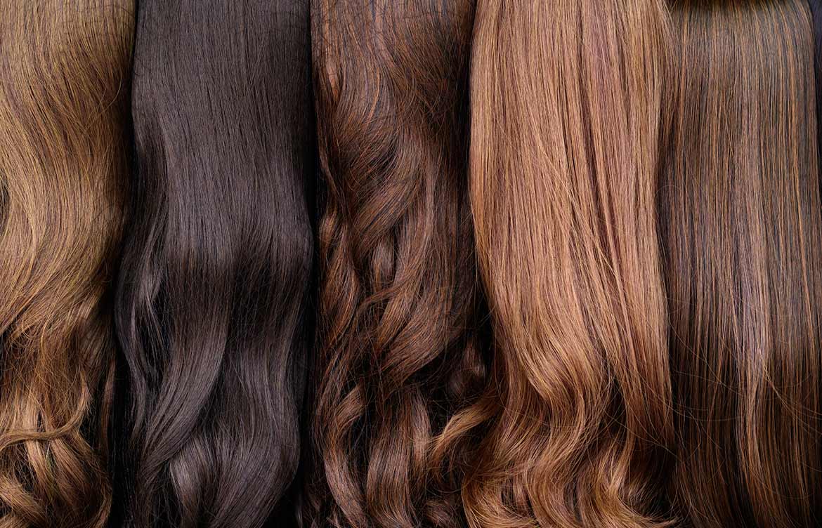 How to Plop Hair for Bouncy, Beautiful Curls